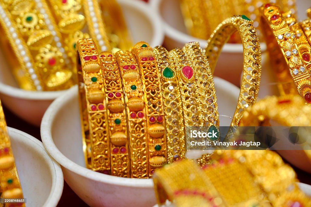 Emerald Bracelet