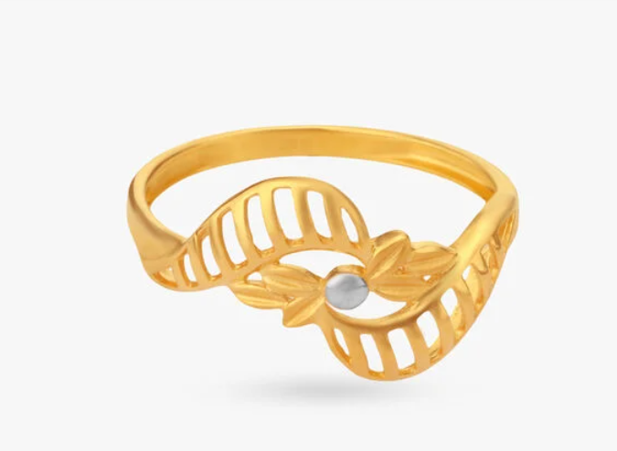Sapphire Ring